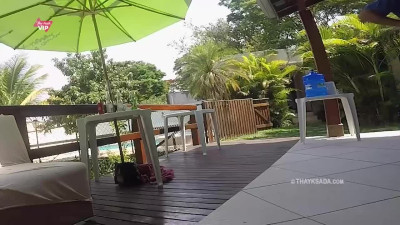 Follando con el repartidor de agua