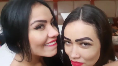 [kf3z42irdFD] brazil lesbian kissing (480)
