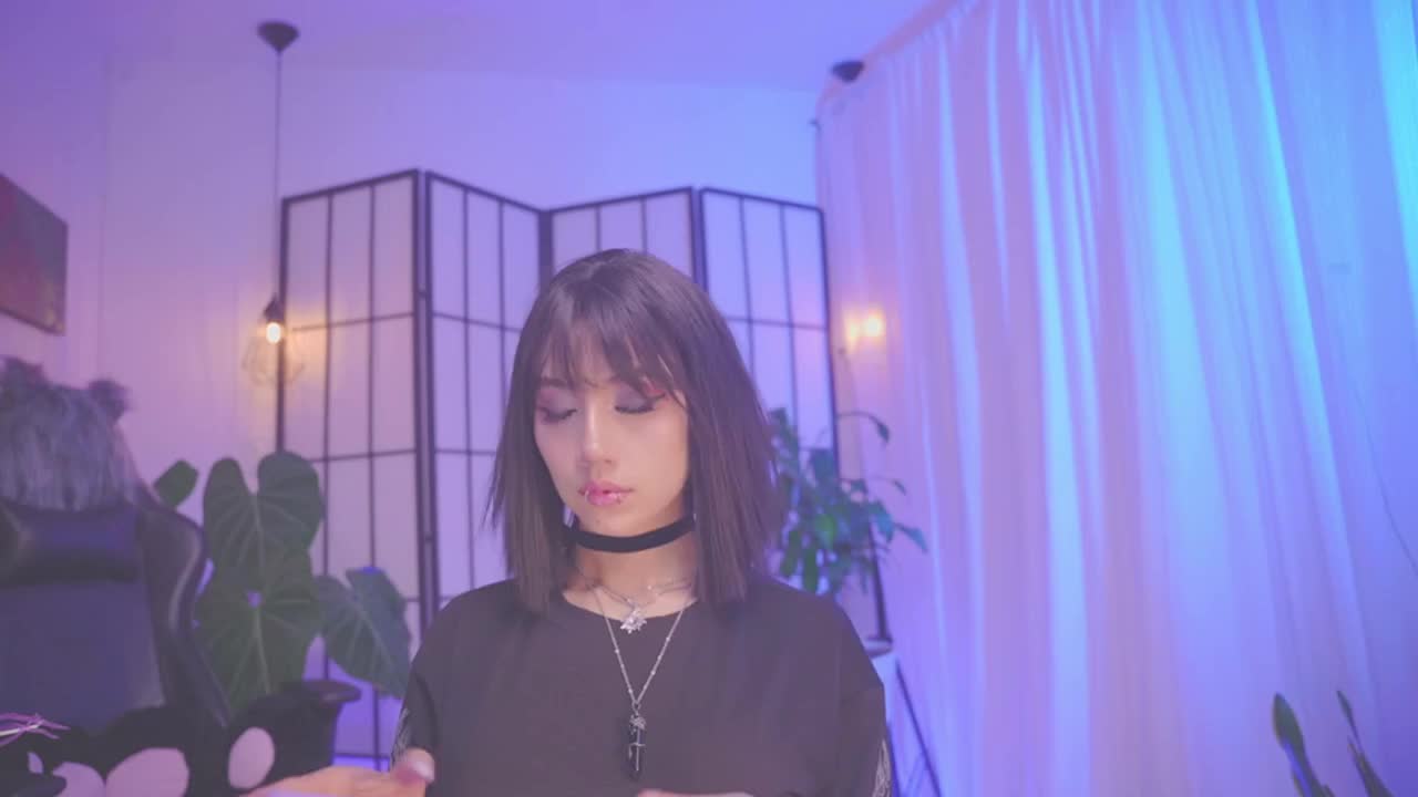 Camshow 2025-04-16 - Mely/nekyra_san - ePornhubs