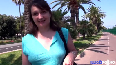 Cyrille, 33, pregnant and fucked by a stranger for her husband's birthday - Ana
