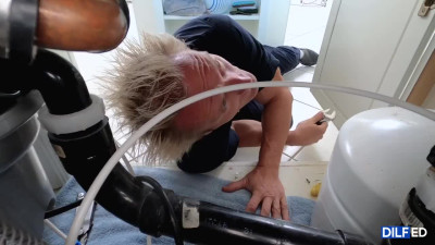 Plumber Fucks Tenant And Landlord