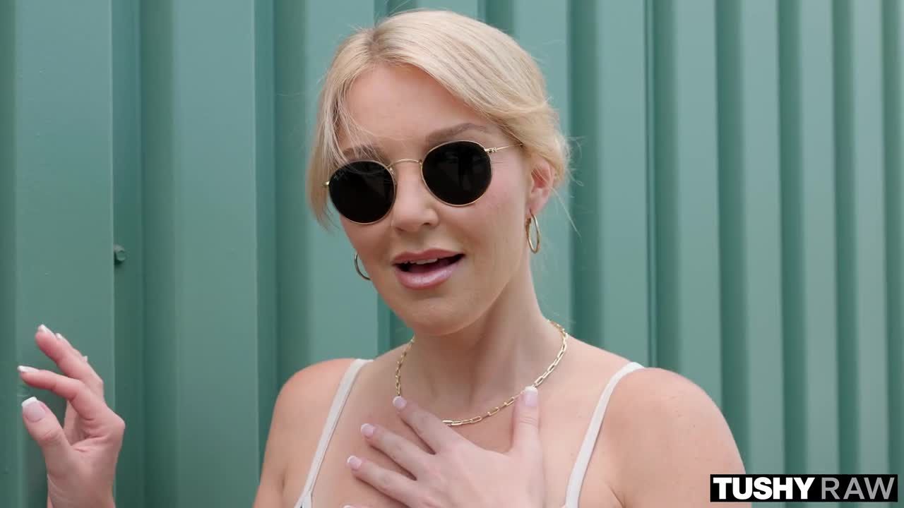 Laura Bentley - Hard - ePornhubs