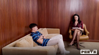 Reagan Foxx - I Fucked My Therapist, But Imagined My Stepmom!