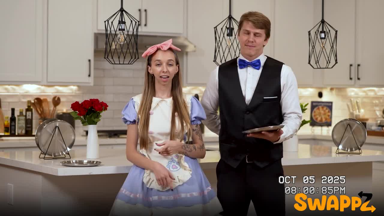 Isabella Nice, Breezy Bri - Waitress War Swap - ePornhubs