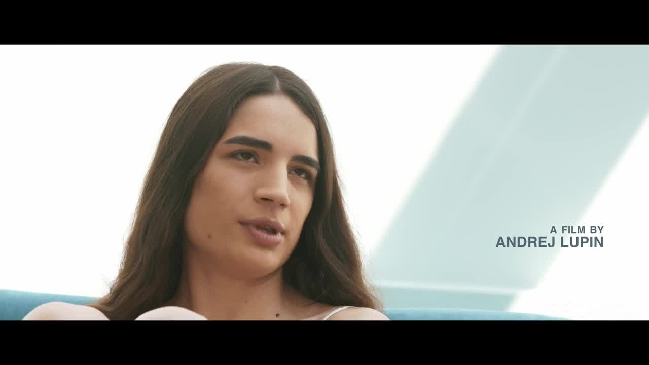 Candie Luciani - Capture The Moment - ePornhubs