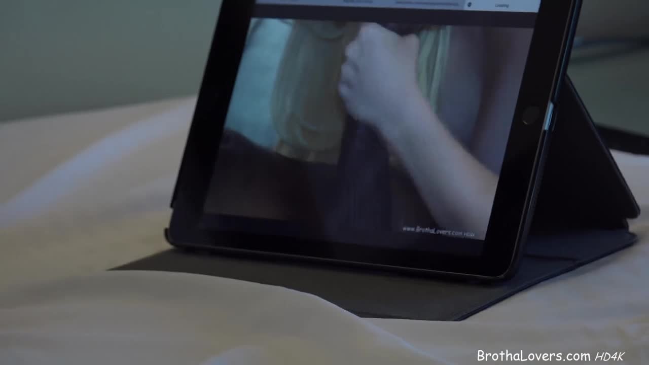 Brothalovers - Luna Rival 4K - ePornhubs