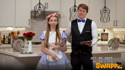Breezy Bri & Isabella Nice - “Give Me the Secret Sauce, Stepbro!” Waitress War Swap