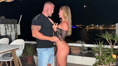 Sexy fit blonde