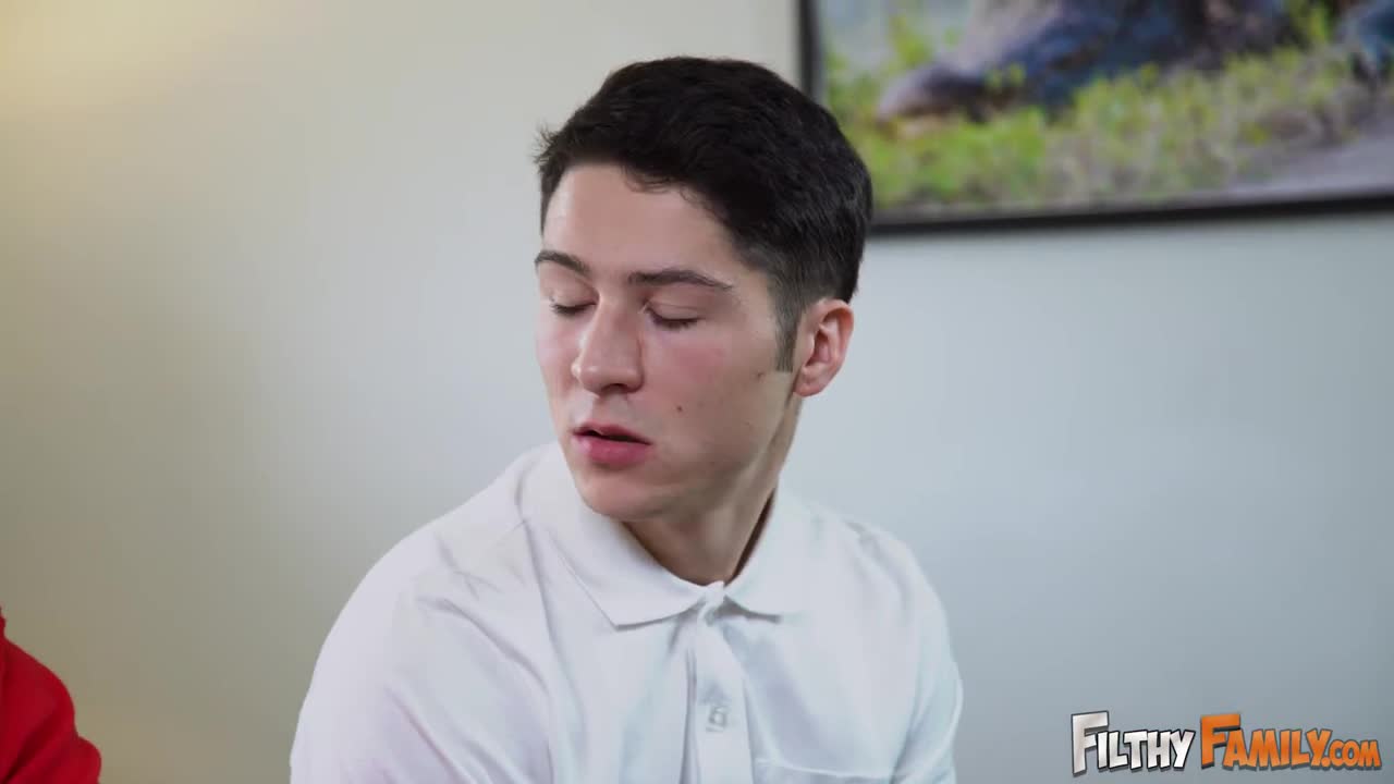 Stepmom Fucks Away His Virginity - ePornhubs