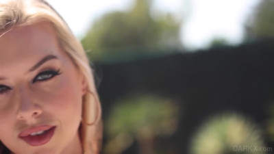 Cubbi Thompson – Busty Cubbi Thompson Gets Slayed