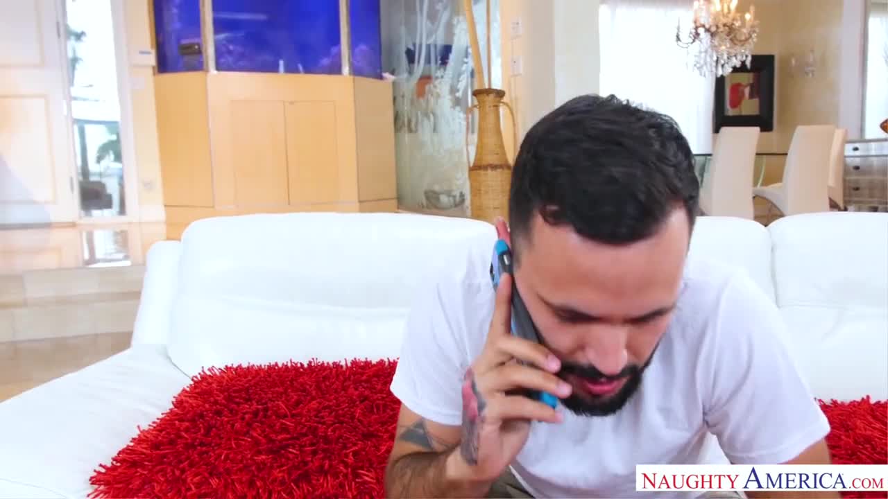 My Friends Hot Girl Layla London - ePornhubs