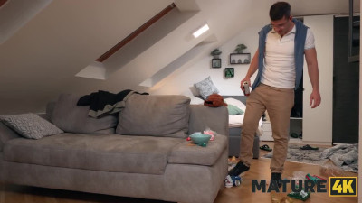 Miss Sally – Do Look Deeper