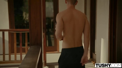 Stunning Sister Gets Hot Anal