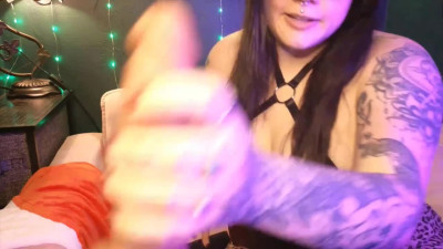 Babe wants to see client's penis leak and hear him scream