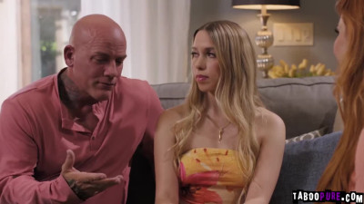 Teen Khloe Kapri agrees to a threesome