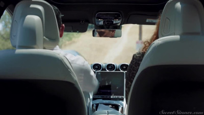 Hot babe is ready for passionate sex