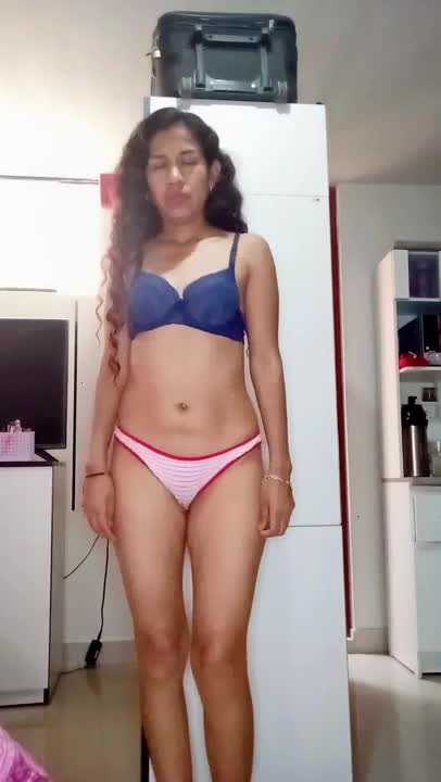 Putita con gran culo - ePornhubs