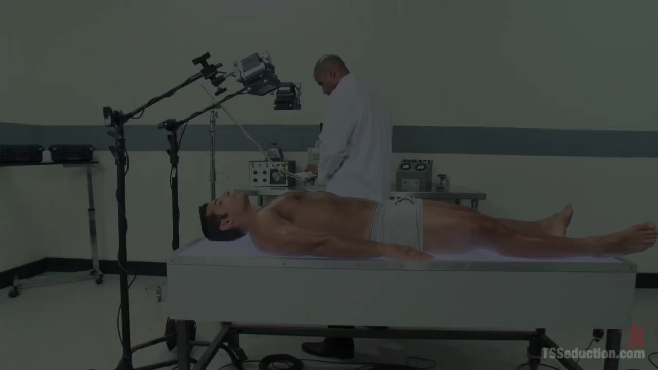 Yasmin Lee Stars in a TsSeduction Fucks The Super Soldier. - ePornhubs