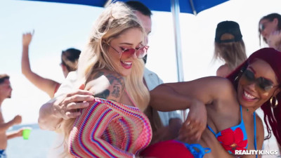 Kali Roses - Sea scarlet