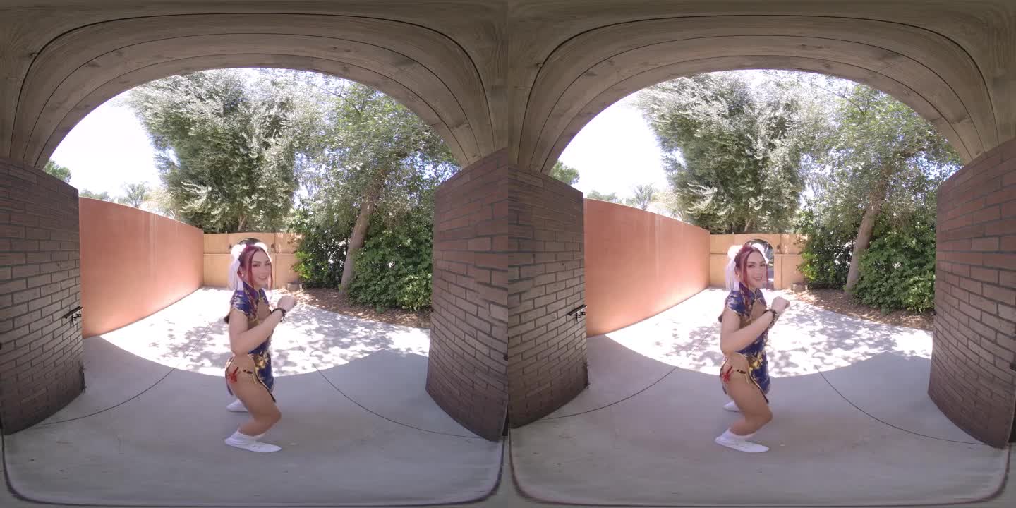 5tr33t F1ght3r Chun-L1 - Scarlette Moon - ePornhubs