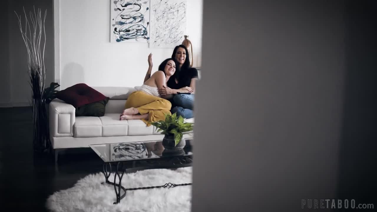 Mommies' Boy - ePornhubs