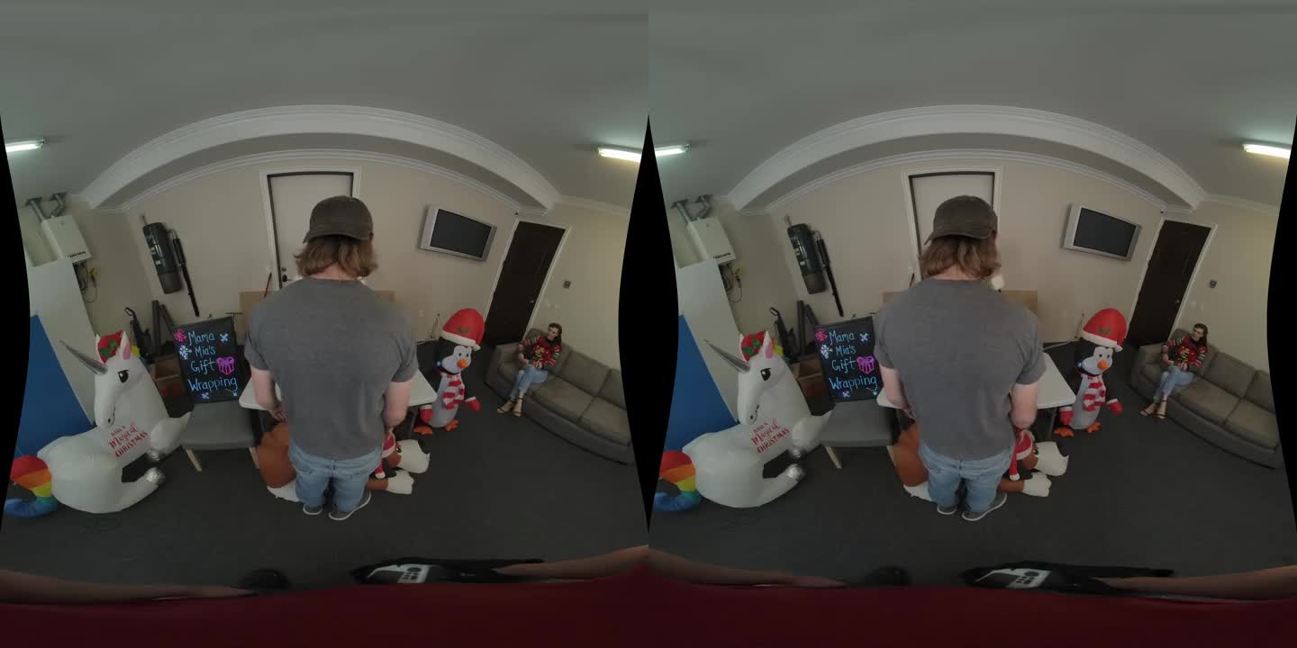 Unwr@pp3d 2 3l3ctr1c B00g@l00 - Mia James - ePornhubs