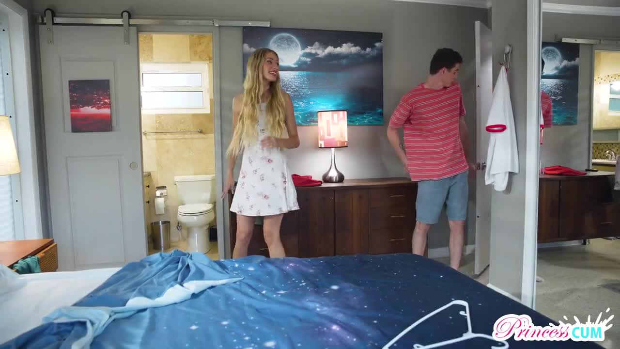 Emily Jade - Stepsisters Creampie Fetish - ePornhubs