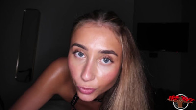 Lily Phillips - Slutty Blonde Babe Takes On Huge Dick 4K