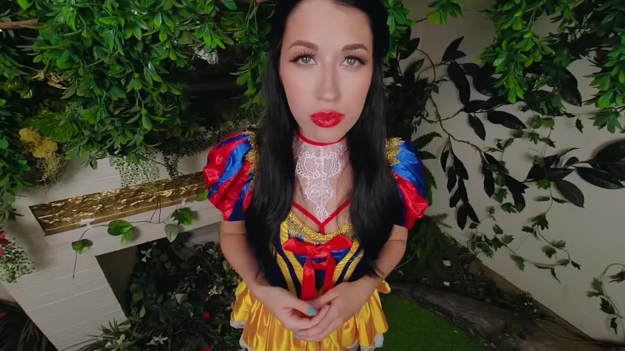 Alex Coal Snow White - ePornhubs