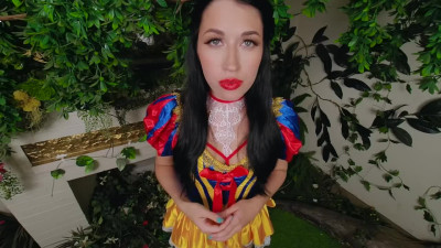 Alex Coal Snow White