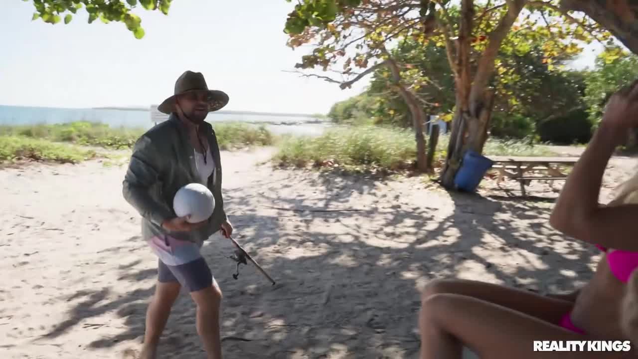 So hard to find - ePornhubs