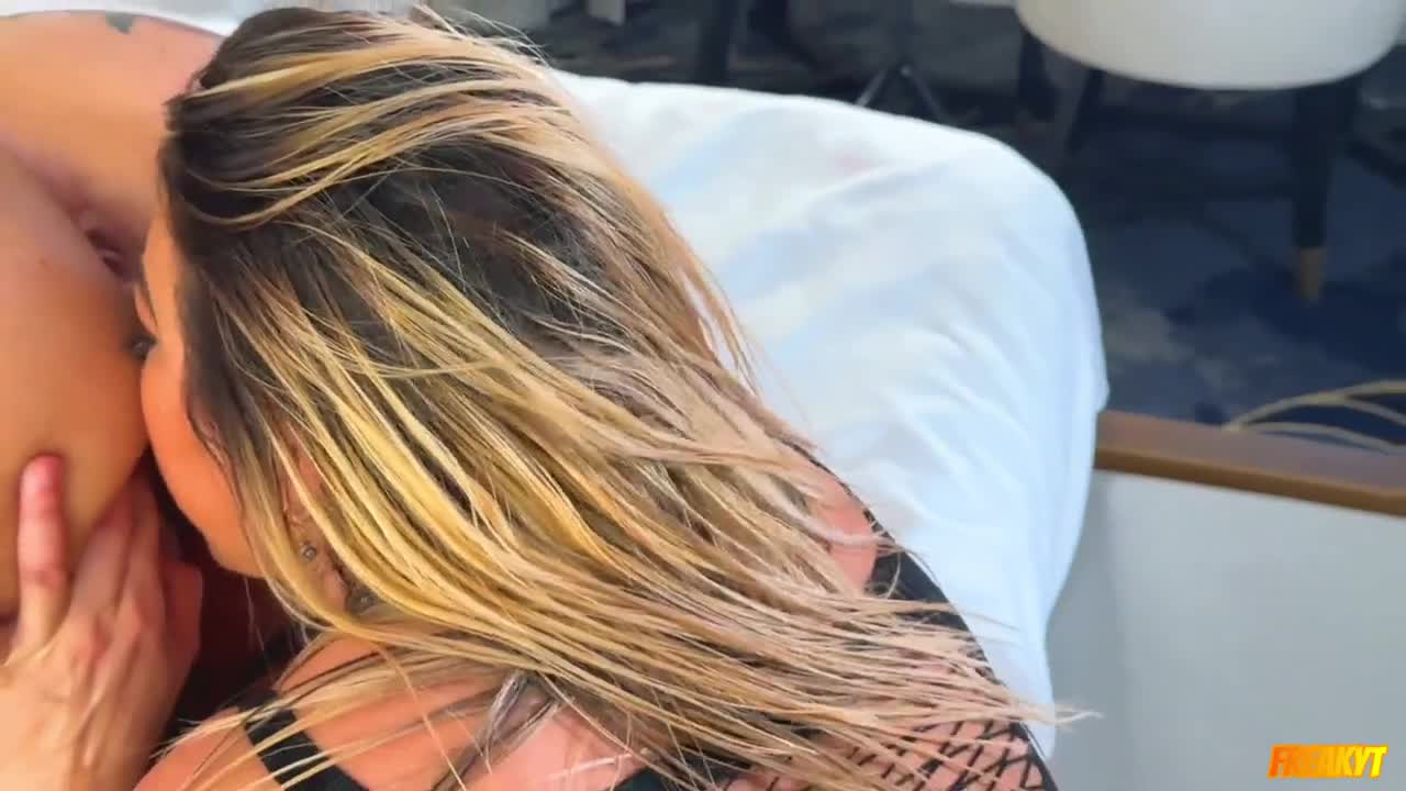 Queen Rogue & Julianna Vega - Latinas in the House - ePornhubs