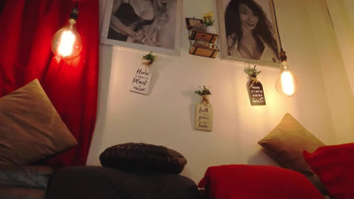 selenarossi 2025-11-22 05h17m45s