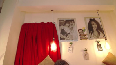 selenarossi 2025-11-22 04h47m04s