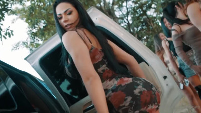 LuizaMarcato - Preview of Our Limousine Party Vista Previa De Nuestra Fiesta En Limus