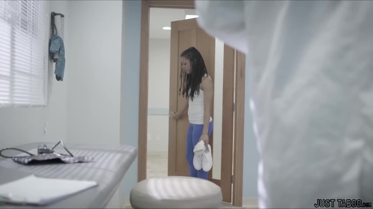 If you would be so kind, to put this is on your clit! - ePornhubs