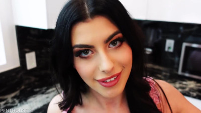 Gal Ritchie - Try My Pie In 4K