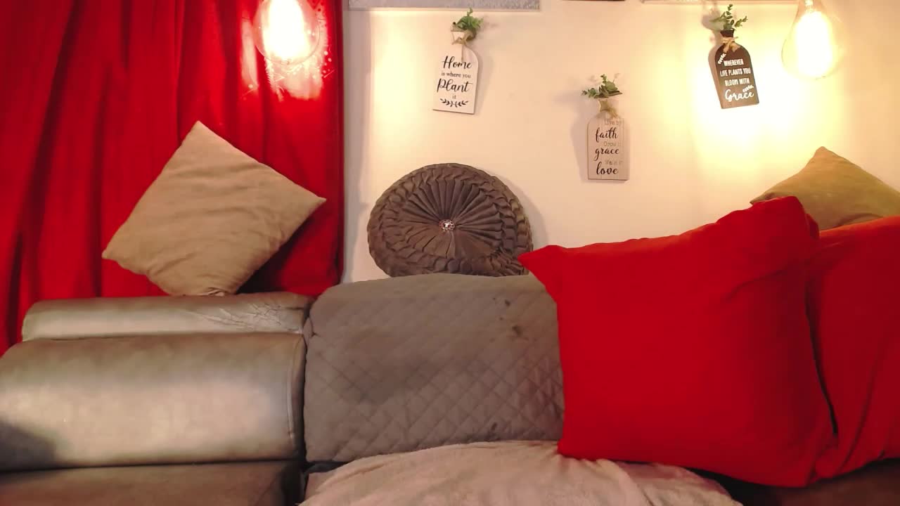 selenarossi 2025-11-24 05h26m58s - ePornhubs