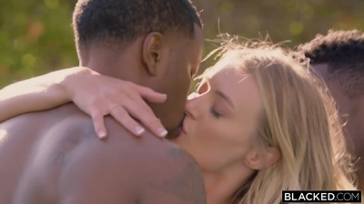 Natalia Starr Dream Hook Up sex with Dredd