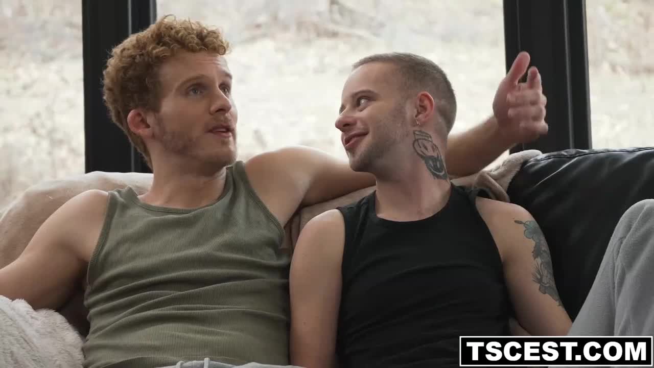 Asher RIchards riding DYlan Tides big cock - ePornhubs