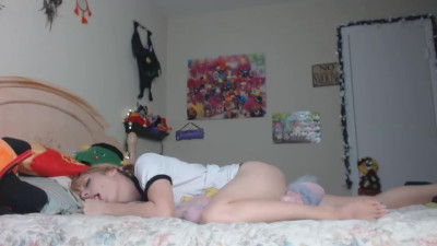 DamnedestCreature - Pillow Humping For Daddy
