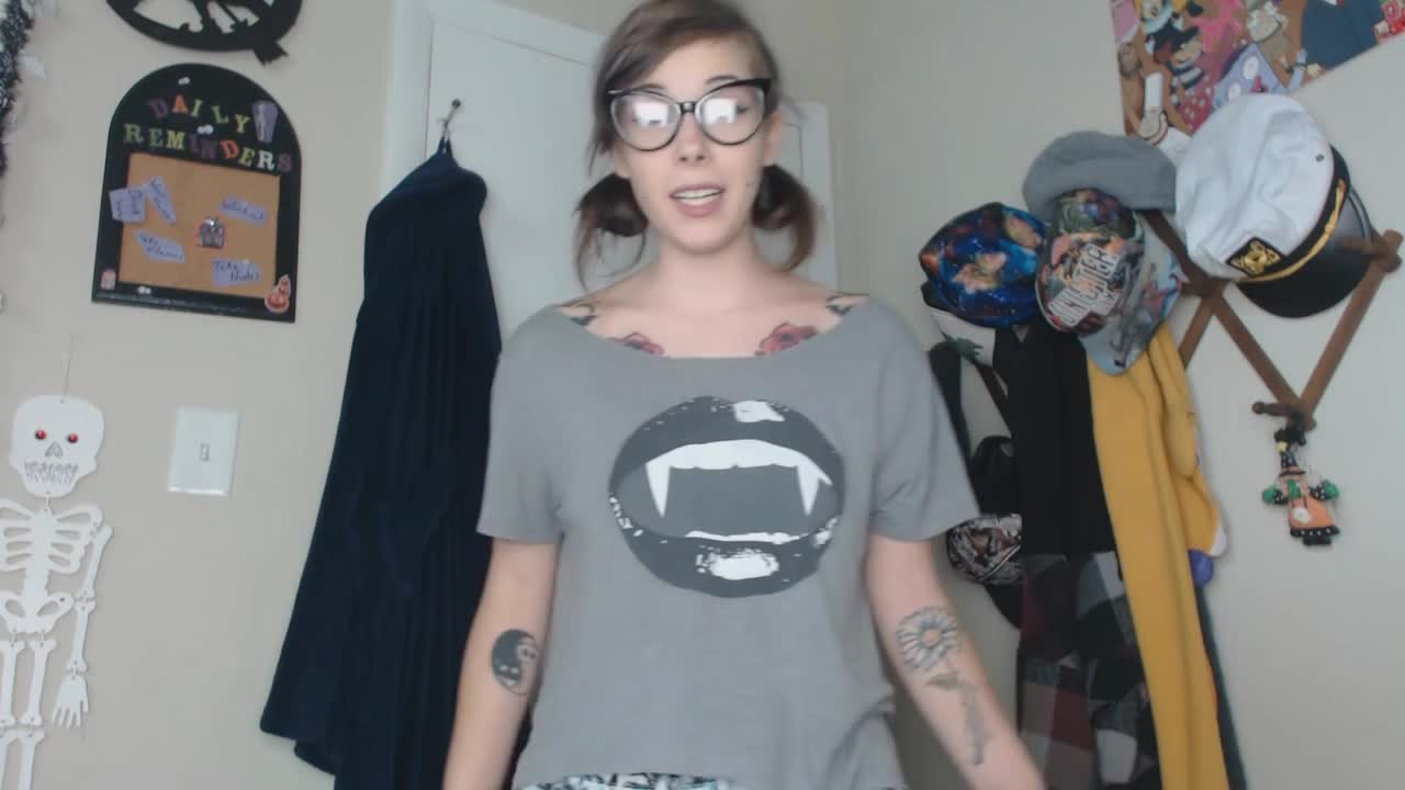 DamnedestCreature - Bitchy Sis Teaches You To Stroke - ePornhubs
