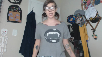 DamnedestCreature - Bitchy Sis Teaches You To Stroke