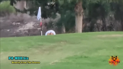 Lia-Fox - Eingelocht - Verbotener Creampie-Sex auf privatem Golfplatz