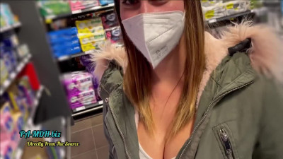 Lia-Fox - Angesprochen und reingespritzt - Schon wieder im Supermarkt erkannt