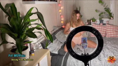 Lia-Fox - Mega XXL Spermaexplosion - Big Bang 2022