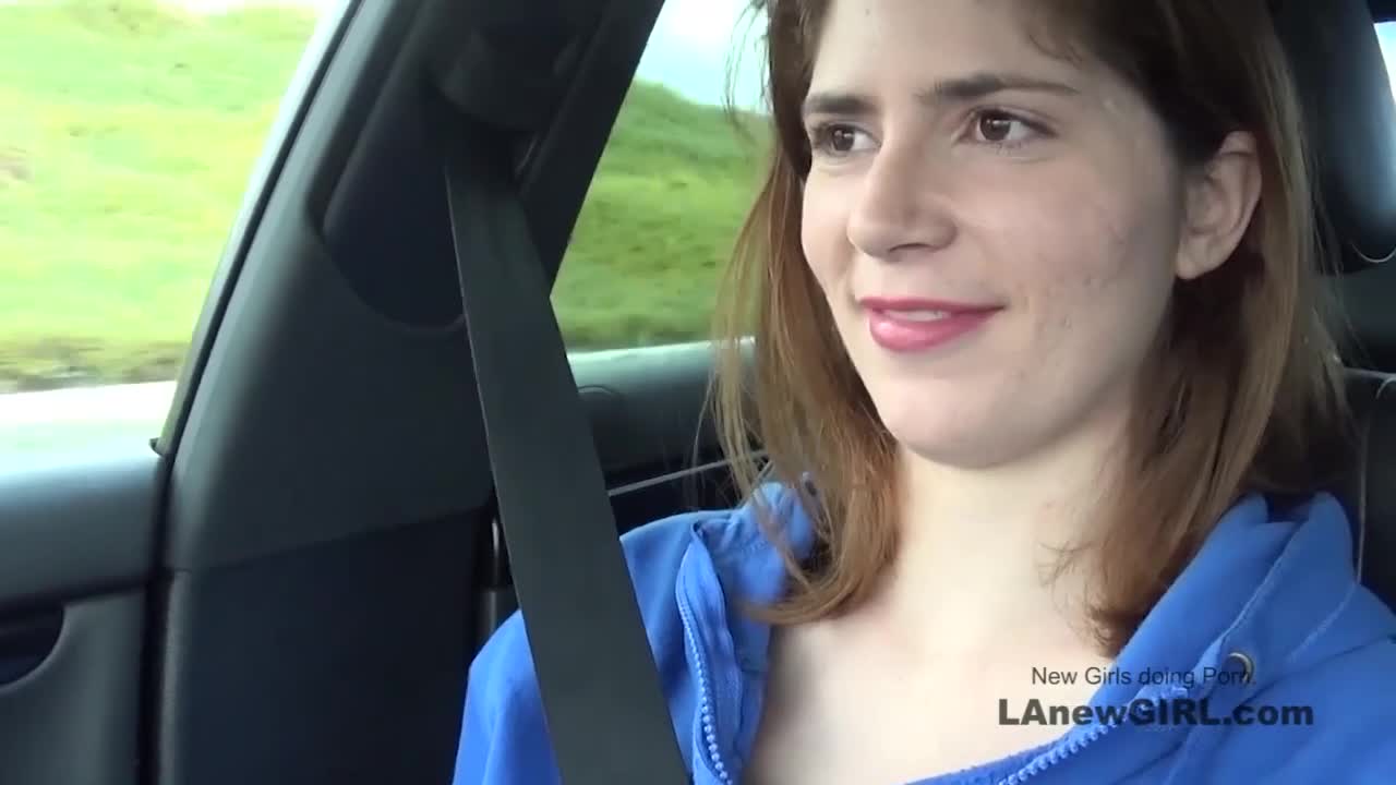 Hot Girl Pumps Cock with her Mouth in New Sex Video - ePornhubs
