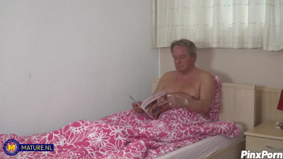 Sarah Smith - rides her step-grandpas cock Harry