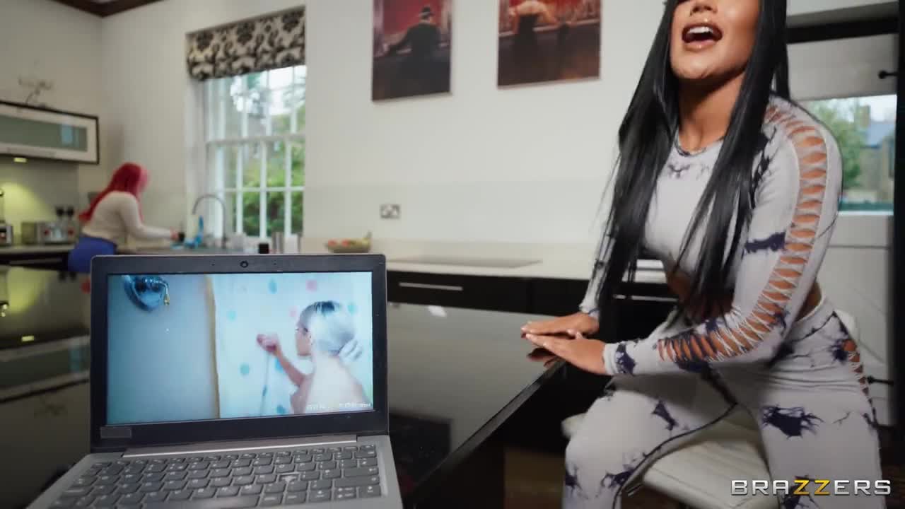 Mariana Martix - Watch And Fuck Me Instead 2 - ePornhubs