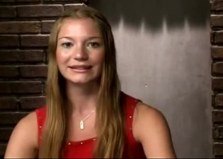 Aurora snow vs 5 guys